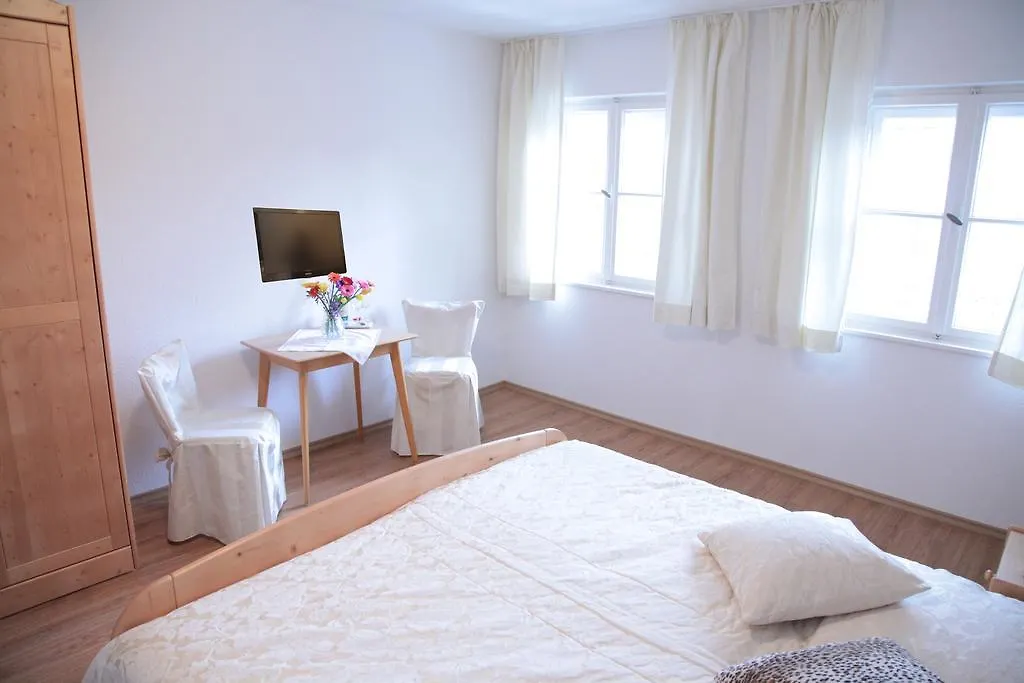 Hotel Garni Georgenhof Adults Only Rimsting